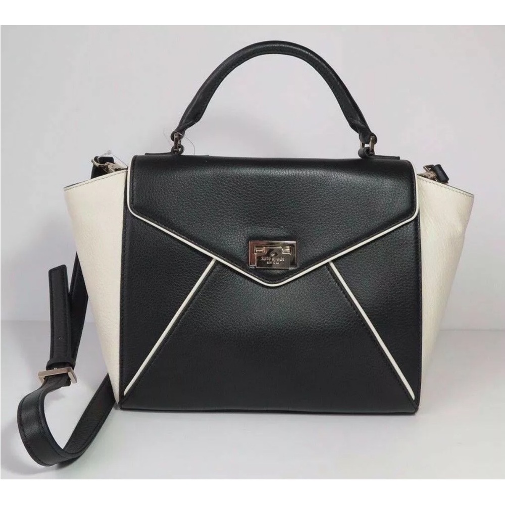 Kate Spade: Black and White Handbag